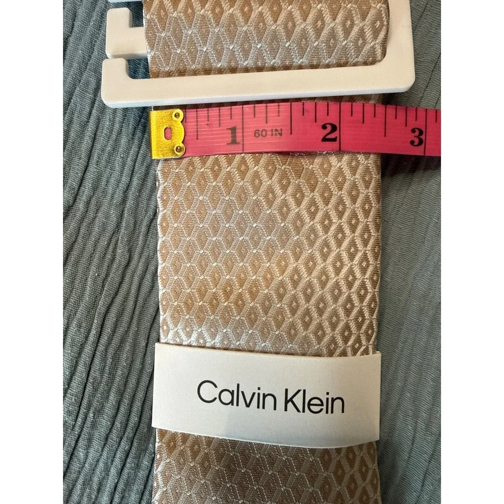Calvin Klein Mens Gold Champagne Diamond Geometric Textured Necktie‎ Wedding NEW